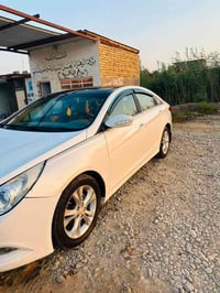 سوناتا • ٢٠١١ • ٢٤٠٠