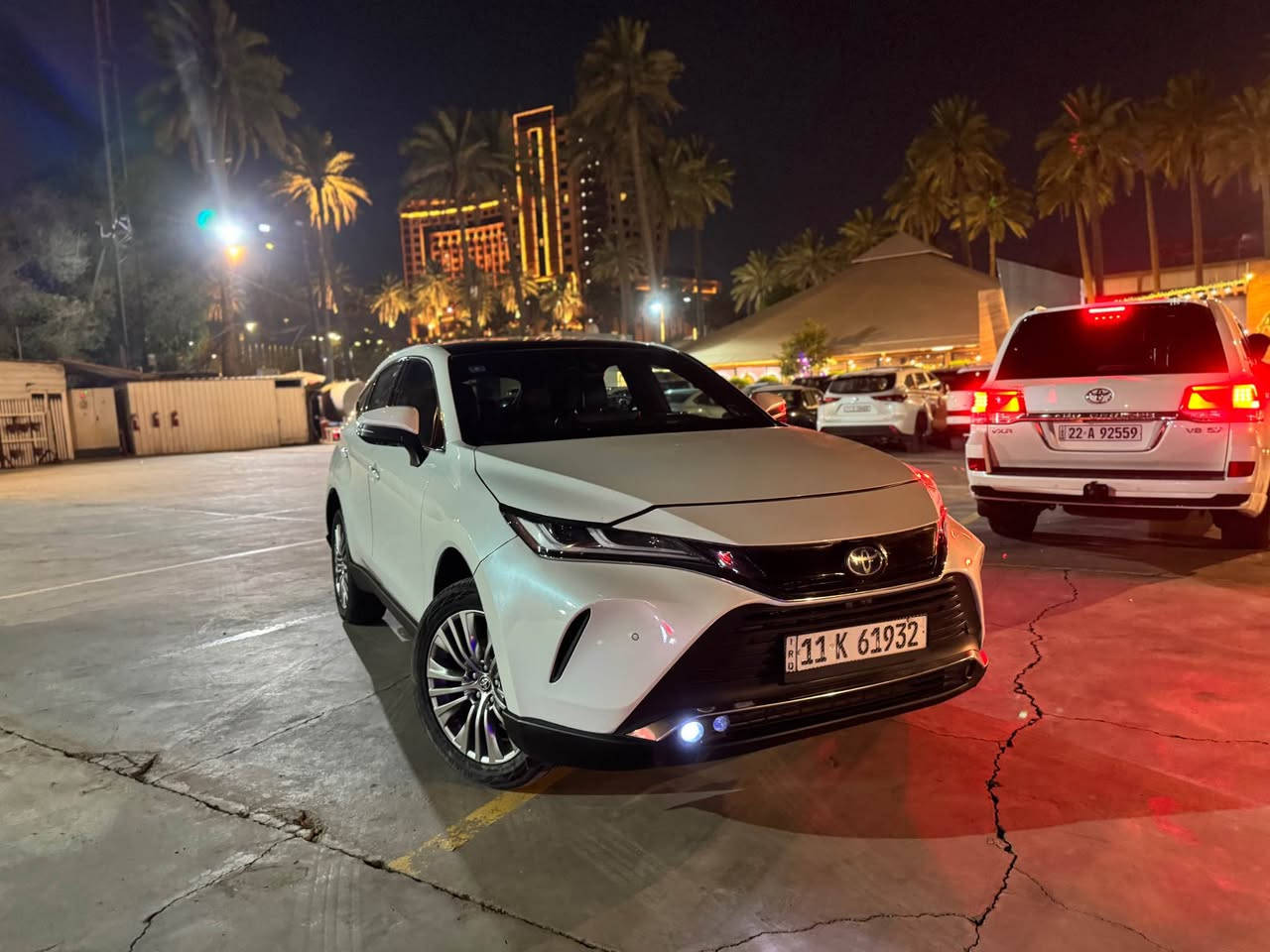 تويوتا فينزا 2023 هايبرد لمتدد 1/1 (أعلى فئة) للبيع

Limited

بانوراما

اعلى صنف Limited

كاميرات 360 درجة 

 صبغ البنيد فقط

بلعراق صار بيها PDR بلهلال الخلفي

لون ابيض

زرع عدسات زنون 

اناره محيطيه تحكم بالهاتف 

عازل حراري مسموح مرورياً

ماشية  275000 كيلو 

محرك هجين بنزين

4 سلندر 2500cc 

مري شفط 

تشغيل عن بعد

‎بصمة تشغيل

تحديد مسار

رادارات 360

5 كاميرات 

حساسات أمامية وخلفية

مانع انزلاق

داتا شو 

إشارة ترحيب بكلمة VENZA عند الاقتراب

سستم صوت JBL

ستيرن تحكم كهرباء 

كشنات كهربائية جلد رصاصي وتدفئة وتبريد

صندوق كهربائي بحساس القدم

شحن وايرلس

ويل كروم 19 

وبعد بيها  مواصفات هواي 

صور الحادث والسونار داخل المنشور 

مكاني بغداد 

📞***********اتساب بغداد, العراق

