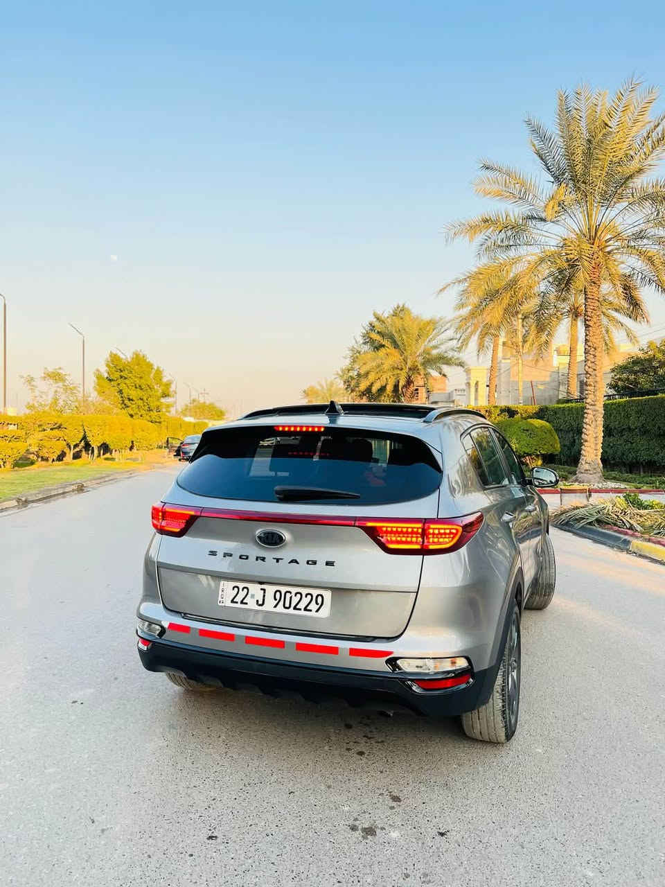 سبورتج 2022
فول مواصفات للاخير
بنوراما 
كشنات كهرباء
تدفئه كشنات وستيرن
شاشه كبيره
البجم العريض
السياره حادثه باب وجاملغ بجم كبس
وبل عراق بارد صغير بل باب الباقي كفاله صور الحادث مرفقه 
رقم اربيل ب اسمي تحويل ثاني يوم
مكان السياره بغداد حي الجامعه
السعر 172 وبي مجال 
***********
