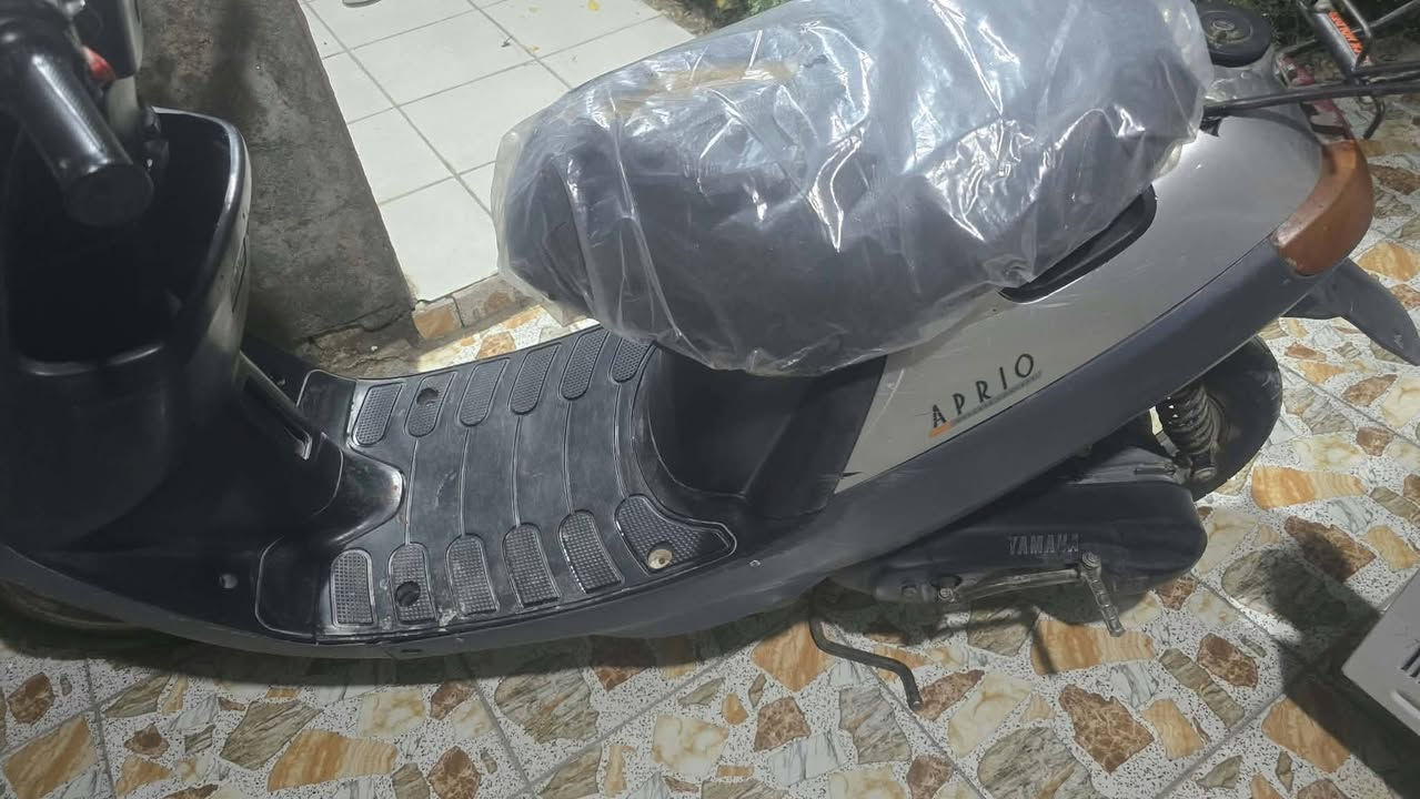 السلام عليكم دراجه بطه للبيع كلشي بيه بلادي شغاله نص نكره مكينه ناعمه حيل مابيهه صوت اكسل نقصهه فقط باتري كهربائيات كلهه شغاله كفرات بلاديه السعر ٢٢٥ وبيهه مجال للشراي للإستفسار خاص او اتصل عل رقم ***********
