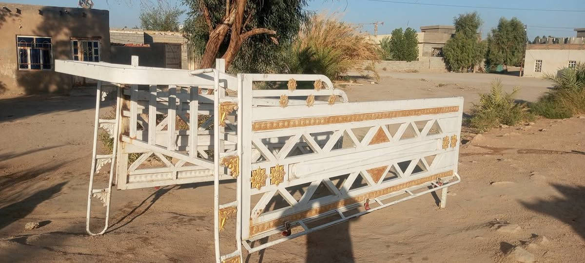 محجر للبيع جديد بدون لحيم ولا طاك 300 وبيه مجال ***********
