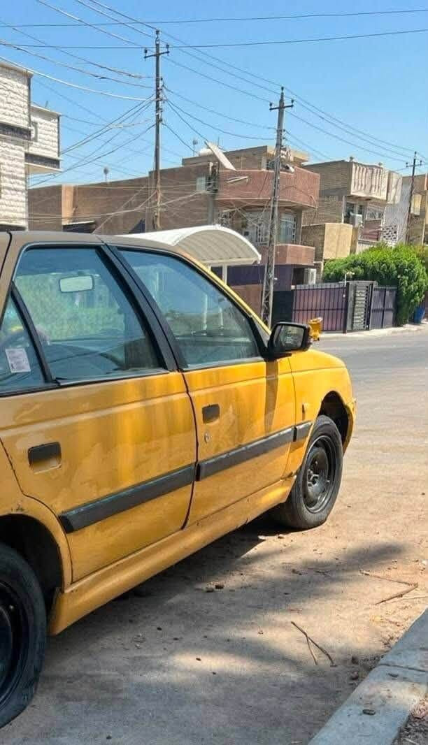 بيجو بارص ٢٠١٠
كير مكينة خير من الله 
تخم تاير +تخم ويل جديد 
سلف + فلاوين جديد
كلج + عينة +صينية بجيسس
السيارة نكرة سلف شغله وطلع 
السيارة مطلوبه غرامات ٩٠٠
واني اريد استلم ١٥. ورقة صافية جوة ال١٥ ما ابيع حبيبي انته لا تعاملني ما ابيع 
***********
بغداد الحسينية
