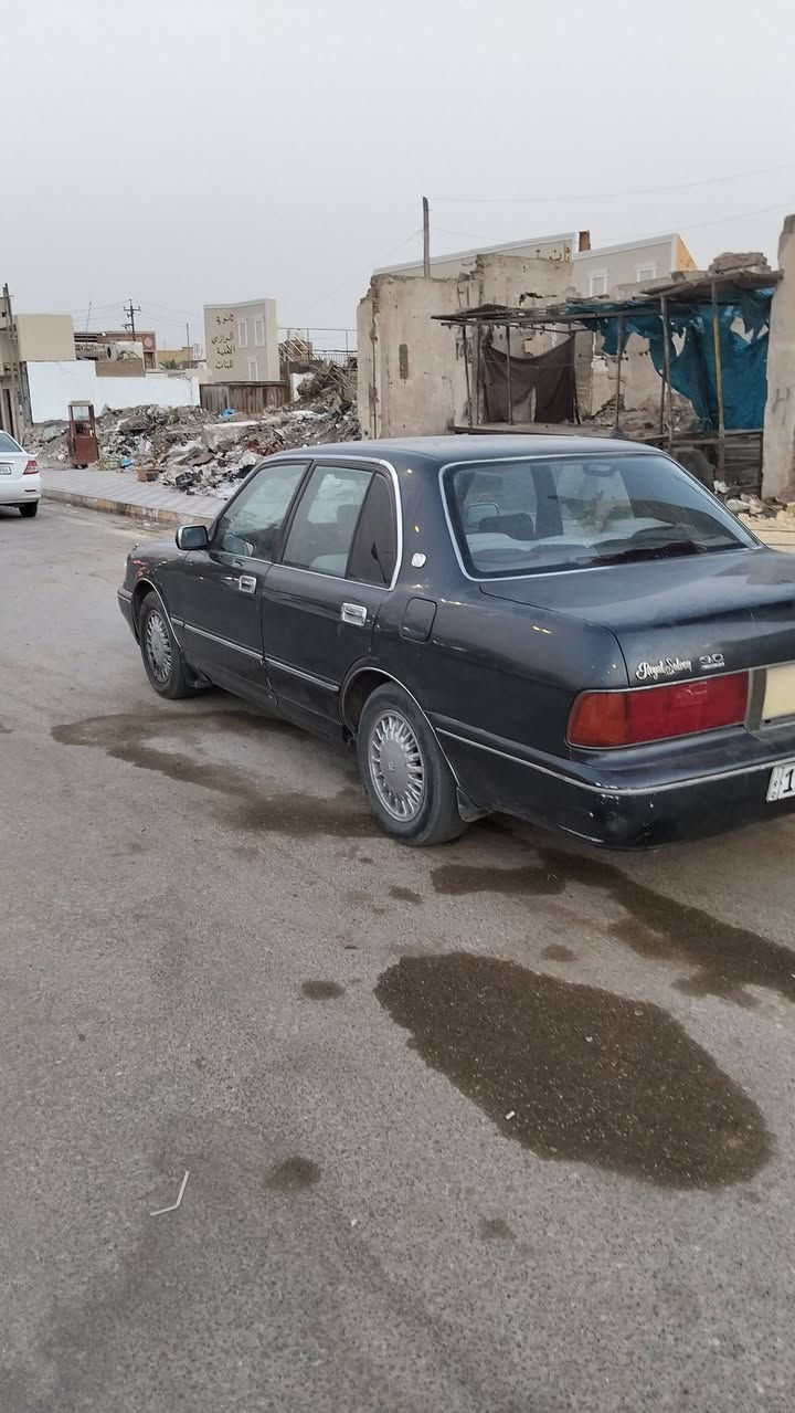 ارنب للبيع او مراوس
مكفولة من العيب الشرعي والاصوليات ونقل جثة مصبوغة عام وضربة بالجاملغ الخلفي رقم انكليزي بأسمنا السعر 53 
الناصرية ***********
