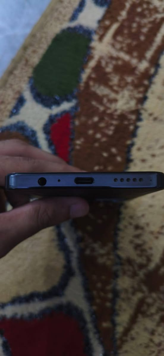 السلام عليكم...
تكنو كامون 20 برو 5G نضيف استخدام شخصي 
كامرة 64 ذاكرة 256/8 الصور كدامكم عدى هاي الي بل الظهر نتيجه عدم استخدام الگفر بوبجي 90 فريم ثابت سلاسه عالية ويا كارتونته وشاحنته الاصليه السعر خاص 
للتواصل *********** مكاني نجف ما عندي توصيل
