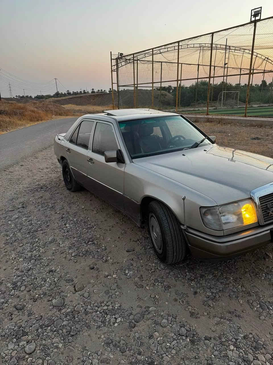 سلام عليكم 

للبيع مرسيدس بنز W124 دب موديل ١٩٨٨، 

(محدث )محولة إلى محرك VVT-i 2.5 السيارة باسمي والسنوية إلى 2031،السيارة بحالة ممتازة وجاهزة ١٠٠٪، لا تنقيص ولا تبخير،(+شلعة+معدل )

مجهزة بنظام فرامل ABS، اللون الخارجي شمباني، داخلية السيارة كريمي ، والإطارات جديدة. سيارة جاهزة
.
السعر $53 ورقه
  قابل للتفاوض. للتواصل (***********)وتساب أو على الرصيد 
‏❤️
