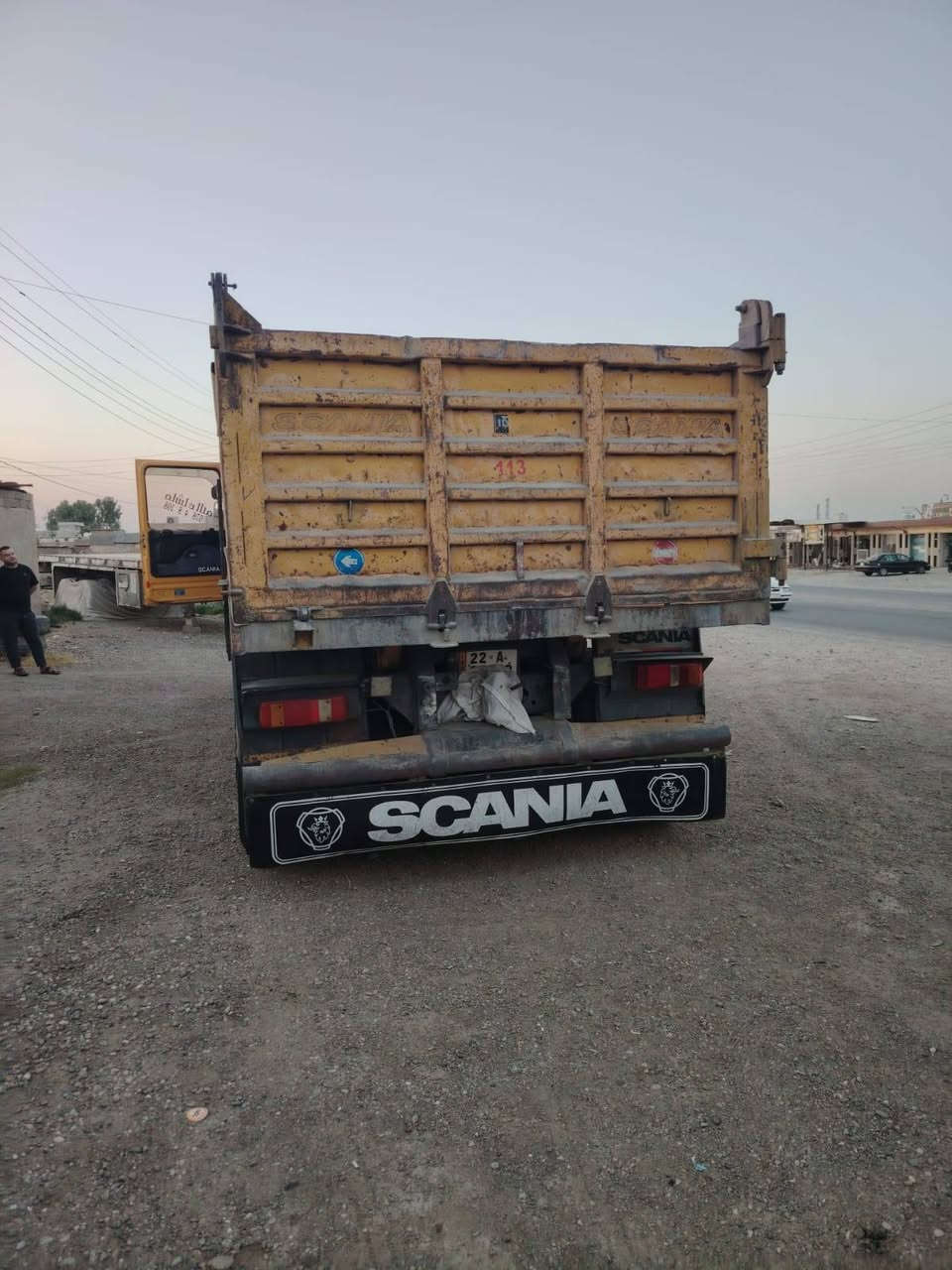 قلاب للبيع سكانيا 112 محرك  ١٢ ونص مجموعة كير ومحرك وشاصي شرط للاستفسار ***********/***********
