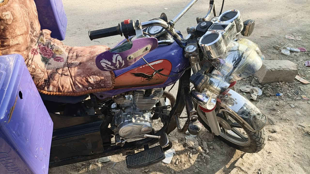 السلام عليكم ستوته للبيع موديل 22 مكينه 26 ستوته حلوه ما ناقصها اي شيء كهربائياتها شغاله مقفوله الشاصي كفاله عامه البكاء النهروان السعر مليون و950 بيها مجال***********
