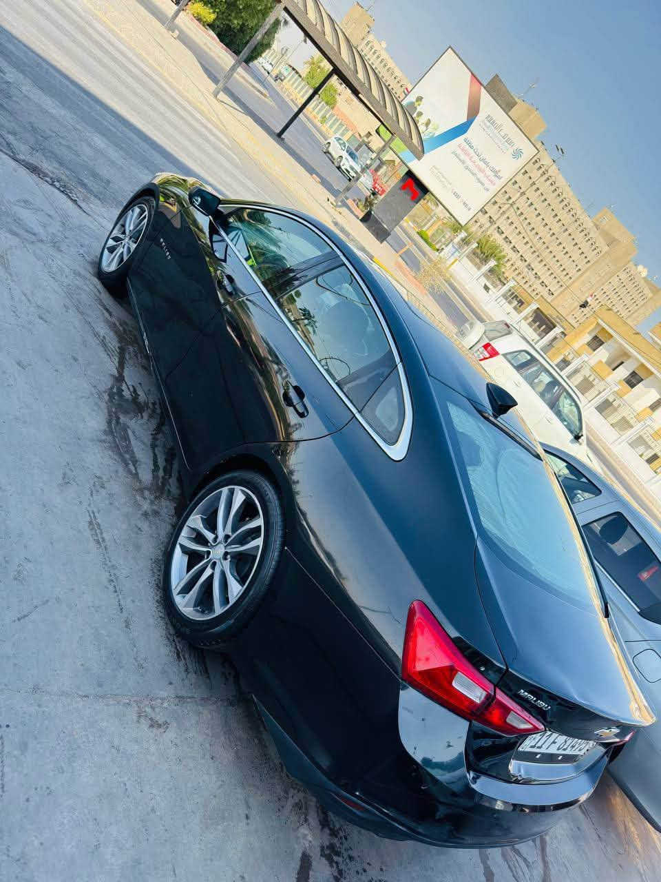 للبيع او مراوس شيفروليه ماليبو LT موديل 2023 ✅

سعرها ادخل ع رابط https://t.me/carssofiraq/16924

فول مواصفات
✅ موديل: 2023
✅ محرك 1.5 تيربو
✅ ممشى: 36 ألف كم فقط
✅ رقم بغداد (باسمي)

المواصفات:
فول مواصفات
فتحة بانوراما
تشغيل عن بُعد
كراسي كهربائية
تدفئة كشنات
اوامر صوتيه
جنوط وكالة قياس 19
رادارات أمامية وخلفية وجانبية
نظام المحافظة على المسار (Lane Keep Assist)
نظام التوقف الذاتي والطوارئ
رادار تثبيت السرعة الذكي (Adaptive Cruise Control)
نظام مراقبة النقطة العمياء (Blind Spot Alert)
تنبيه حركة المرور الخلفية (Rear Cross Traffic Alert)
شاشة تدعم Apple CarPlay وAndroid Auto
كاميرا خلفية
حساسات أمامية وخلفية وكالة
سايد بريك كهربائي

الحالة:
بدون حادث امامي .
حادث جاملغ خلفي فقط.
باب  مبدل بنفس اللون.
بدون ايرباك .
السيارة جاهزة للاستعمال ولا تحتاج أي مصروف.
📍 الموقع: بغداد – زيونة
رقمي : ***********
.
.

مستعدون لعرض والترويج جميع السيارات من جميع محافظات العراق للعرض او للبيع 👇
صفحة فيسبوك 👇👇
https://www.facebook.com/profile.php?id=100083663981636
قناة واتساب 👇👇
https://whatsapp.com/channel/0029VbCB5bK0gcfIunUh2O1z
صفحة تيكتوك 👇👇
https://www.tiktok.com/@marco32791?_r=1&_t=ZS-994zei7Dz4X
قناة تلكرام 👇👇

https://t.me/carssofiraq
