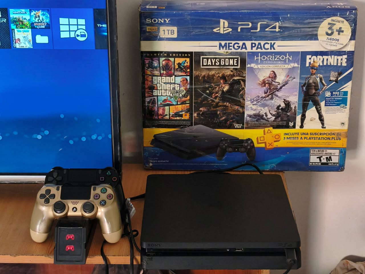 Ps4 Slim
(1TB)
بلي4 سلم 1تيرا 
 مهكر (نظام 9.00) متصفح
الوضع العام: الجهاز أداءه أسطوري وهادئ وما بي أي إشكال، مهكر على أحسن وجبة إصدار 9.00 ومتروس ألعاب.
الملحقات:
الكارتون الأصلي وياه مع كامل ملحقاته.
يدات 2 أصلية + قاعدة شاحن يدات.
الملاحظات بكل أمانة وشفافية:
الجهاز مفتوح فقط لغرض التنظيف وتبديل معجون حراري.
أكو فطر بسيط بالكفر مجرد شكل، ما يأثر على الشغل نهائياً.
وحدة من اليدات بيها مشكلة بالگير.
الألعاب والتفاصيل كلها موضحة بالفيديو.
السعر: 240 ألف (قفل) - بيعة مستعجلة.
المكان والتوصيل: أگدر أوصل للكاظمية أو ساحة عدن، ومستعد نفحص بأي مكان يعجبك وتتأكد منه بنفسك.
للتواصل واتساب: ***********
