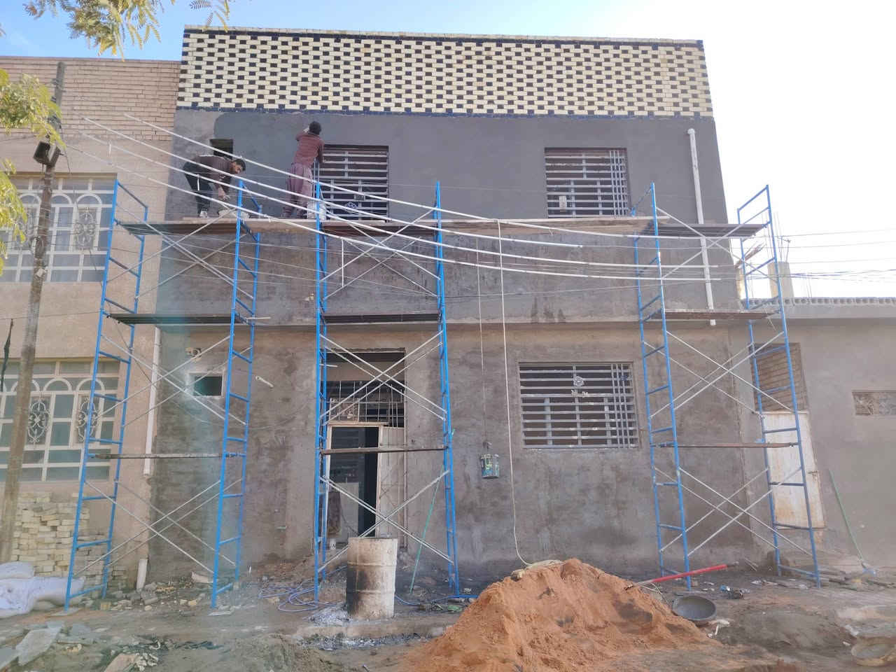 كادر لبخ داخل النجف
اشراف هندسي  

***********
