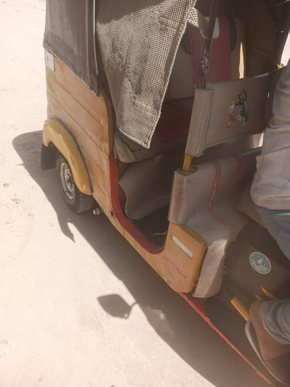 تكتك خير من لله كبل طلع بيه لشارع نقصه بس كابريتر بي شويه تكطيه تكتك موديل 19/12يوم29 يعني يوم واحد طب بل 20 مضلع تكتك تكتك نقص البيه اني كمله الك محرك خير من لله سعره 5700 بيه مجال حك جيه *********** بي وتساب
