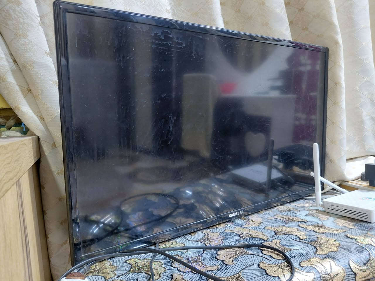 سامسونج • ٣٢بوصة • بدون نت