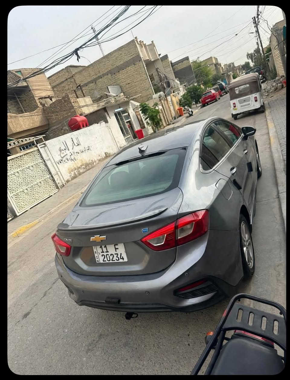 لبيع شوفر ليت كروز ٢٠١٨ بيها قطع صبغ ابيع حزام جماليه دون دواخل  لسيارة فول موصفات LTZ فتحة بصمة شاشة كامرة تحكمات ردارات مري كشنات جلد + كهرباء سماعت مستستما بلدي ٤ بصمات بيبان تشغيل عن بعد عد بيها هواي موصفات مذاكرهن لسيارة جاهزة من كلشي 
كير مكينة  صدر تايرات كل جديد رقم بغداد بسمي  هزه وسنوية جديدة 
السعر80 مجال كلش بسيط مكاني بغداد جكوك  للستفسار ***********بيع فقط بدون مراوس وشكراً
