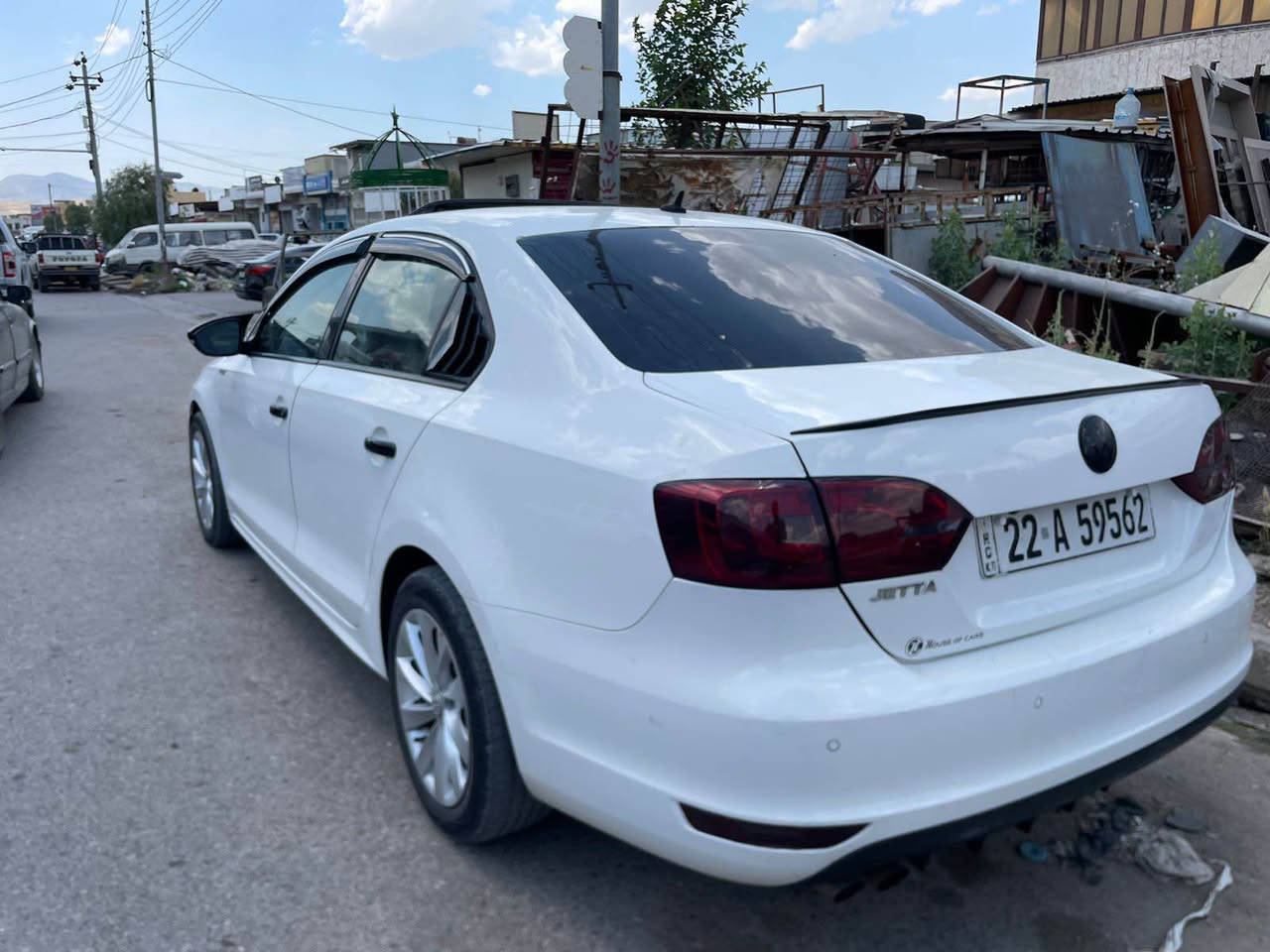 جيتا ٢٠١٢ فول فول ٣ قطعه سبغ بئ داخلي 
سعر 90 و مجال
*********** زاخو, دهوك
