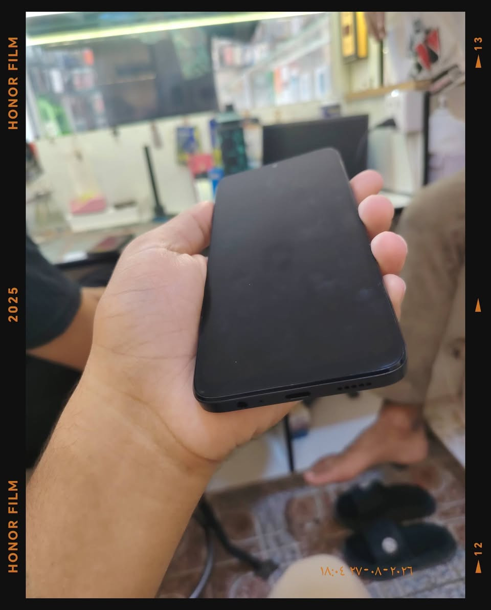هونر x6a عيبه فقط لكامره الخلفيه مابي 
ذاكره 128 سعر 120 وبي مجال تواصل *********** بي واتساب
