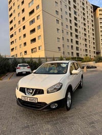 قشقاي • ٢٠١٤ • ابيض