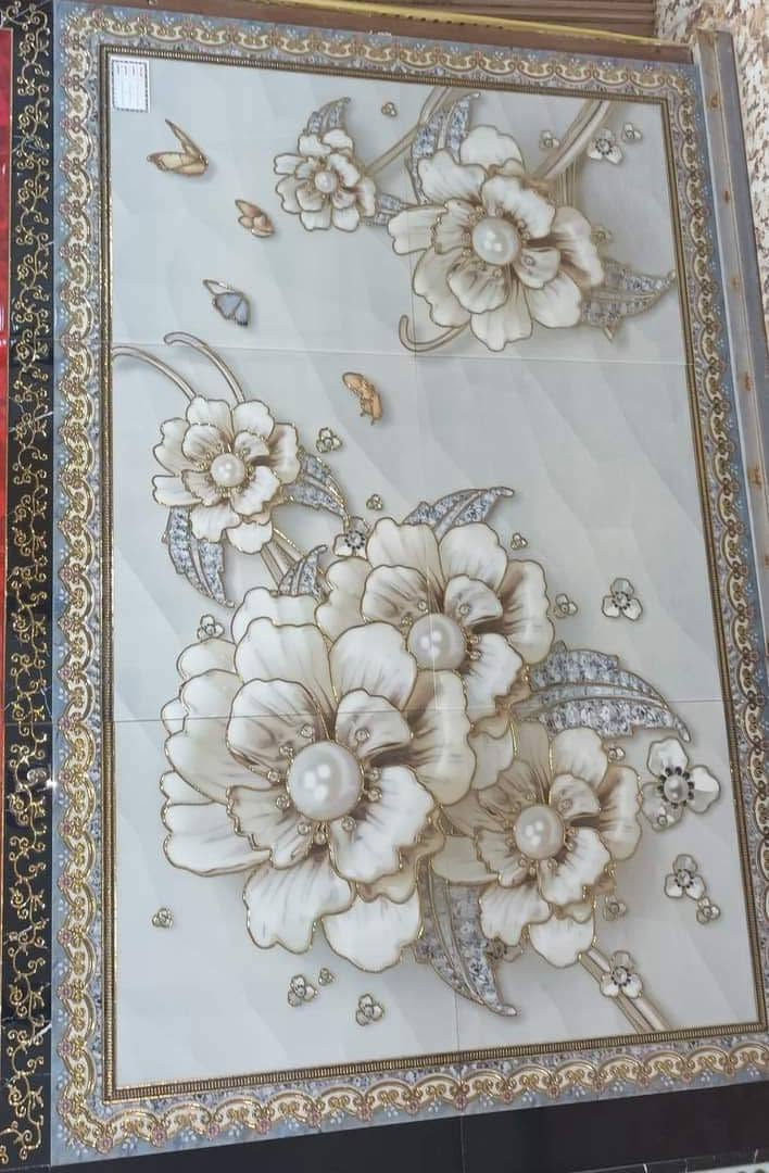 سجادات زوالي بورسلين فخمة بتصاميم مميزة ✨
‏وصلت تشكيلتنا الجديدة من السجادات البورسلين صيني المنشأ 🇨🇳
‏بتفاصيل راقية وجودة مميزة، ومتوفرة بعدة تقنيات:
‏🔸 مزجج
‏🔸 حفر بتفاصيل بارزة وأنيقة
‏🔸 مذهب بلمسات ذهبية فخمة ✨
‏🔸 ضوئي يعطي إضاءة ولمعة مميزة للتصميم 💡
‏مناسبة للصالات، غرف الضيوف، المداخل والمساحات المميزة 🏠
‏🔴قياس 120*120+ 120*180
‏120*240+ 180*240
‏📍 معرض عباس عوض للسيراميك – الحلة شارع 60 مجاور الضامن الطبي ***********
‏📩 للاستفسار عن القياسات والأسعار، راسلونا على الخاص
‏#بورسلين #سجادات_بورسلين #بورسلين_صيني #سيراميك #ديكور #تصميم_داخلي #الحلة #معرض_عباس_عوض
