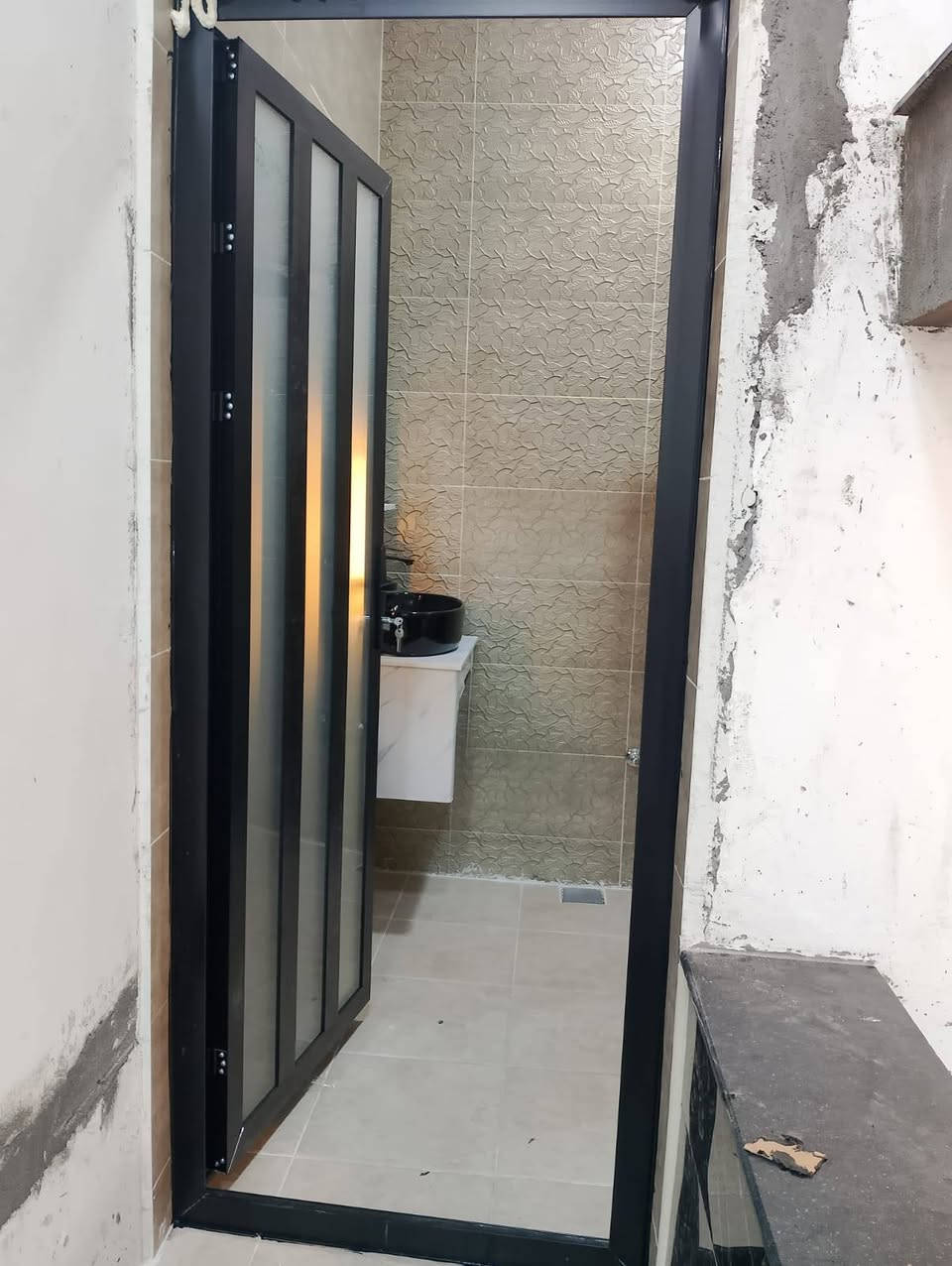 الايطالي للامنيوم لخدمة الزبائن تركي او صيني التريده موجود( بصره ابو الخصيب البهادريه) /***********/✏️🏠
