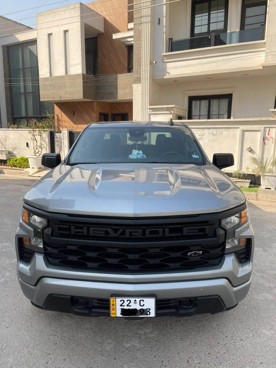 السلام عليكم
سلفرادو custom موديل 2024 

المرغوب بدي قصير وباب طويل 
محرك 2700 تيربو 

رقم اربيل سنوية بأسمي هزة جديدة تحويل ثاني يوم 

المواصفات 
بلاك توب
رادار امامي 
مثبت سرعة 
كامرة خلفية 
بصمة 
تشغيل عن بعد 
صندوق كهرباء 
ابو الدرج
كرسي كهرباء 
هاند بريك كهرباء
شاشة ذكية وشاشه عطلات 
رادار تحديد مسار 
قاصة سرية 
تحكم ستيرن جهة وحدة 
ويل 20
Gps
داتا شنو
Abs
تبريد امامي خلفي
السعر المطلوب 285$ ورقه
للاتصال على رقم ***********
