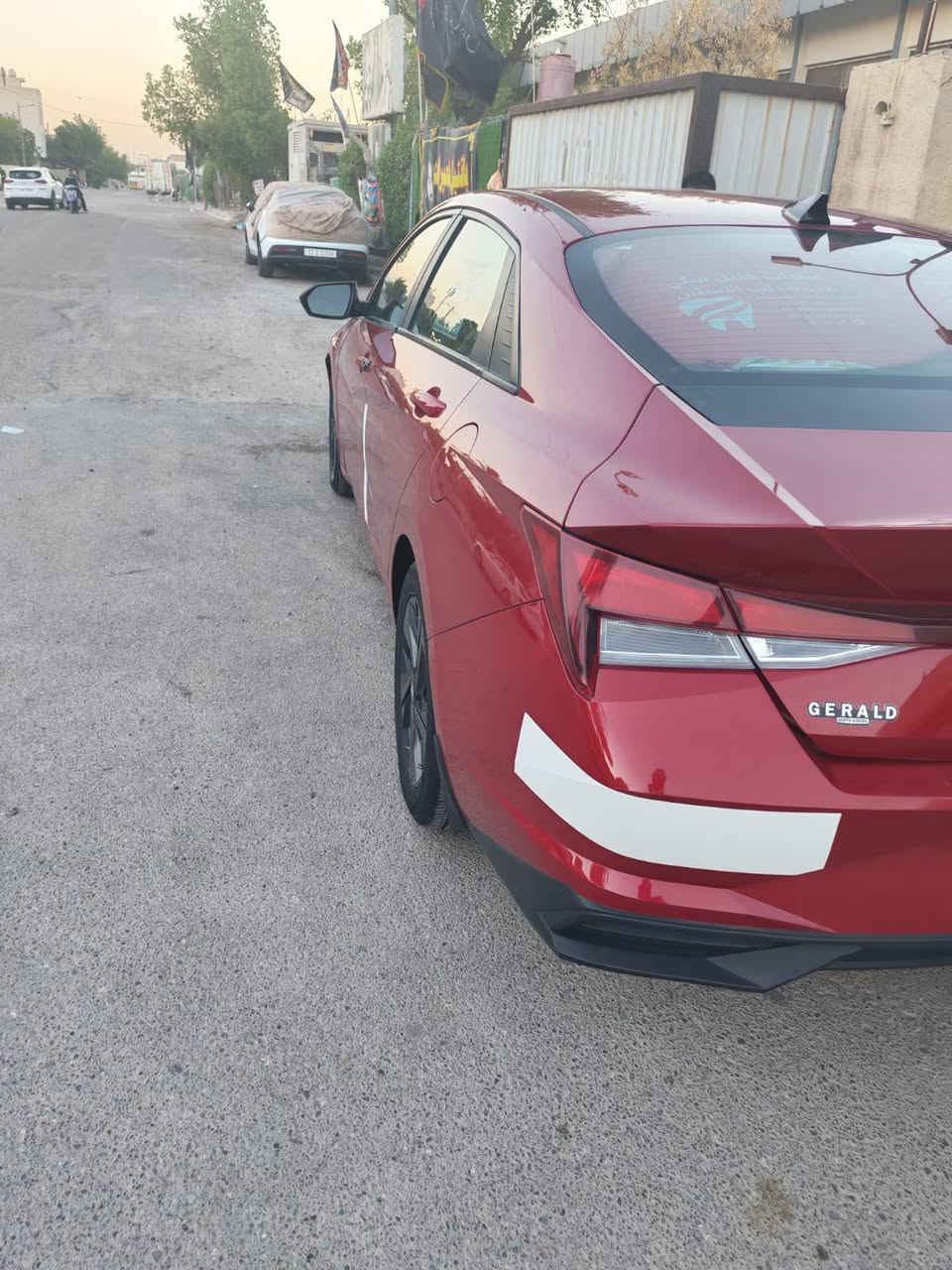 السلام عليكم
النترا 2023 فول عدى الفتحه 

بدون ايرباك بدون دواخل 

ناشر صور الحادث وناشر السونار 

ماشيه 45 الف 

كير AT مكينه 2000 دوش 
السعر 133 وبيها مجال 

مكاني بغداد 

***********
