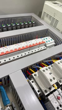 لوحات مولدات • بورد شاشات • كارت AVR