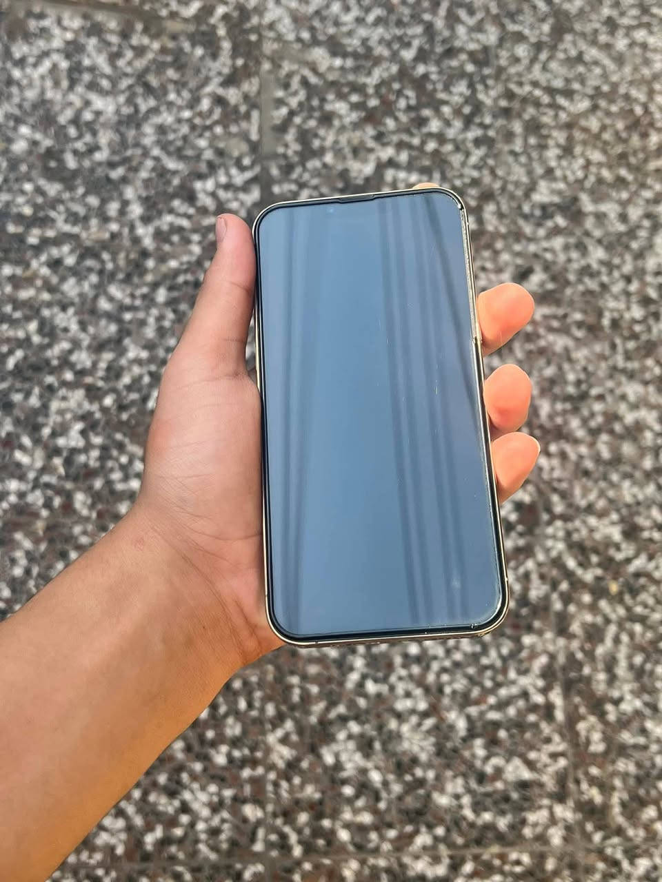 ايفون 13 برو ماكس • ٢٥٦ • بطارية ١٠٠%