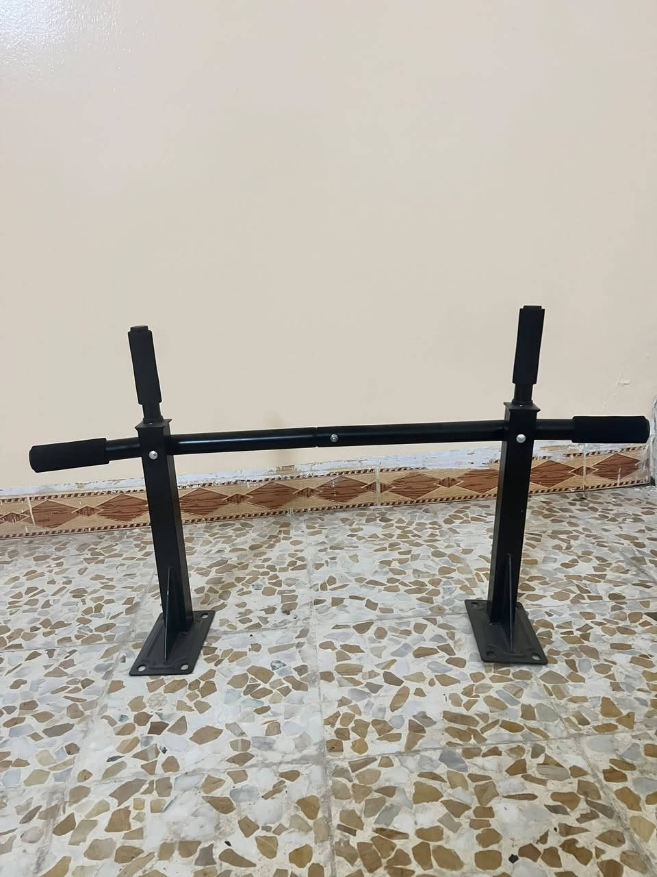 عقله وسوني للبيع ***********
