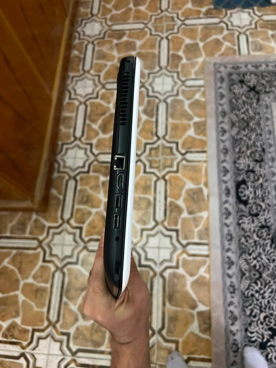 السلام عليكم حاسبة للبيع النوع hp وهاي المواصفات موجود بالصور واذا اكو شي ما مذكور متوفر بالخاص بس دزلي رسالة
***********

