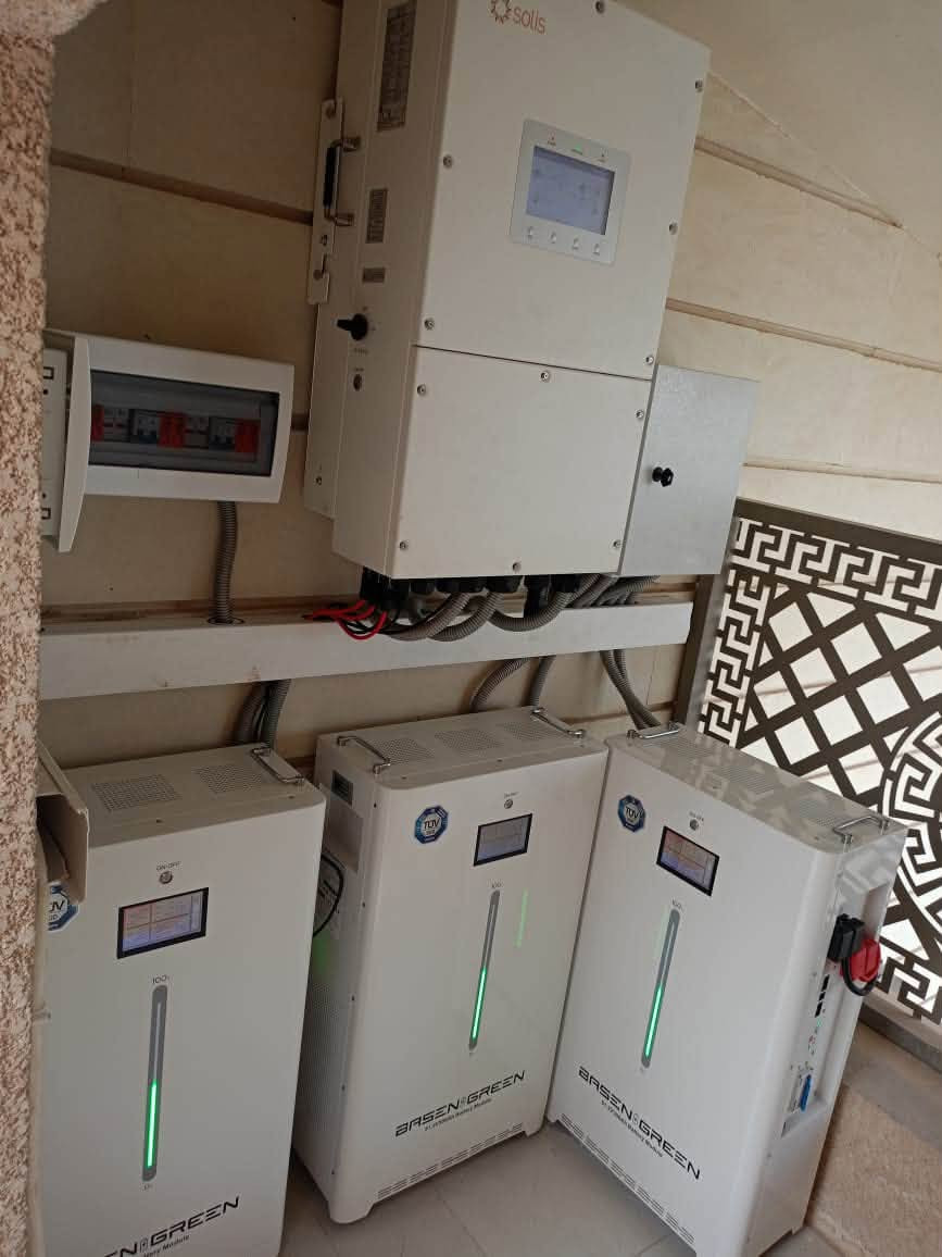 يسر مكتب افاق للطاقة الشمسية لتقديم عروض حسب رغبة الزبون 
من الماركات التالية وبضمانات حقيقية 
بيسن كرين/ لينكس/ ايتل / ديا / داينس / فلستي / شيساج /سن كرو /كود وي 
Eve/ فول ماكس /
وباسعار تنافسية 
علما ان الحديد المستخدم مغلون 
ضمانات حقيقية 
صيانة موقعية 
او غير ذلك حسب العطل 
الواح من براند معروف يعمل في الضل 
استخدام كيبلات ٦ ملم للألواح 
وقابلوات تركية للAc 
مع حدادين محترفيييين
تم العمل باستخدام اجود المواد من الشركات الغنية عن التعريف✅
منظومات سكنية 
منظومات زراعية
منظومات صناعية 

اسلاك الربط و كافة اجهزة الحماية 

للحجز او الاستفسار:-
مهندس اشرف:-‭***********‬
مهندس ضرغام:- ***********
محمد حسام:-***********
او زيارة موقع الشركة (صلاح الدين تكريت شارع زيونة)

يتوفر لدينا مواد الطاقة الشمسية بسعر الجملة للمكاتب والمنصبين.
