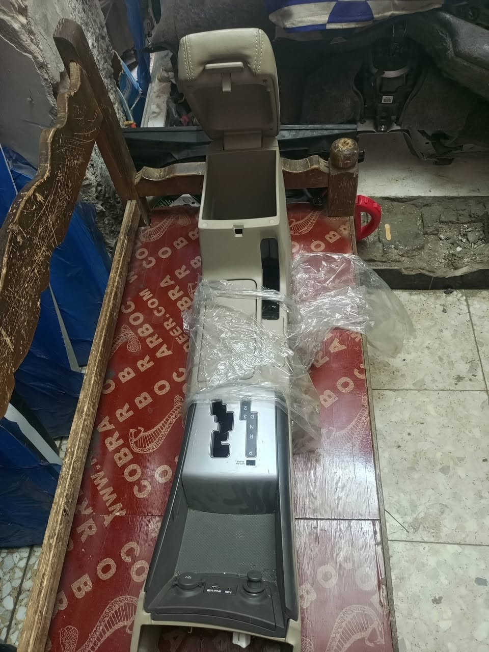 فرس النترا مقدس تفصيخ حاويه 
بغداد المشتل مجاور دائرة الضريبه 

***********

