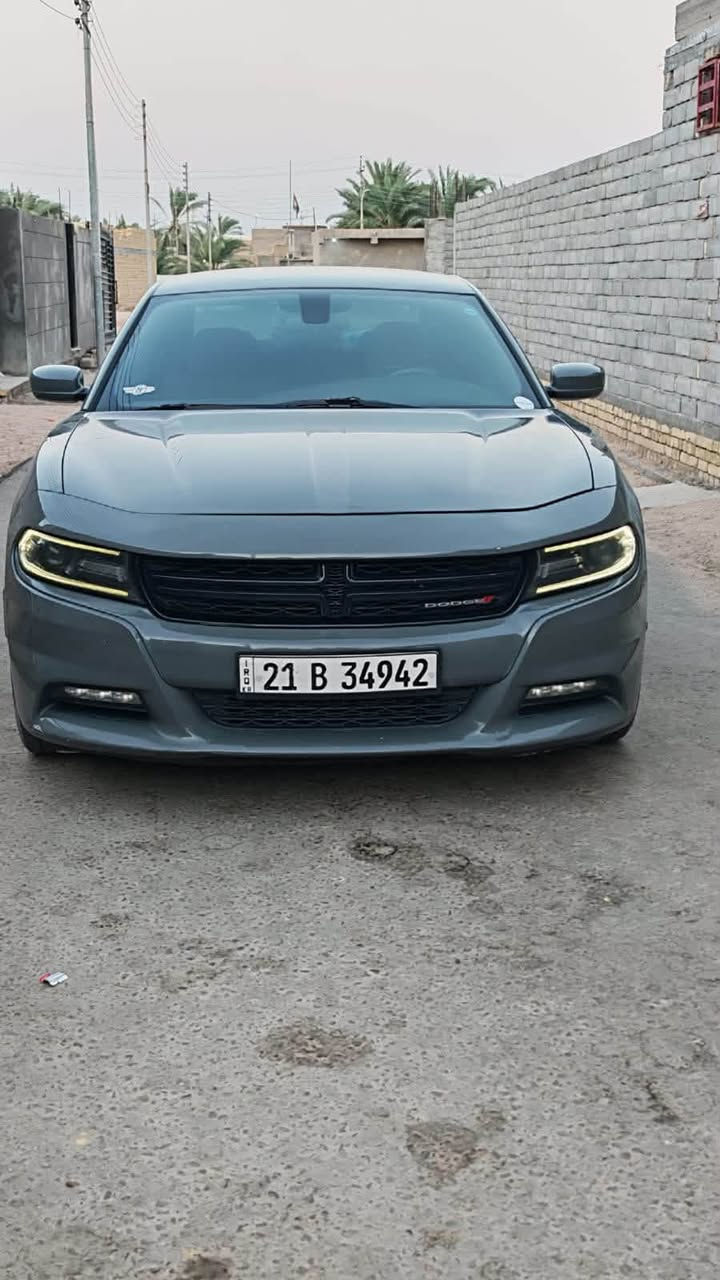 جارجر        مديل 2019
نص فول كندي
تبريد هسه سويته بدلت كبريسر وراديتر ولبوريات كله جديد 700 كلف
حداده قبل 40 يوم نفضته نفض 650 الف كلفت تايرات نضافتهن 100‎%‎80
جان بيه نضوح سويته 
وهاذ الممشه مالته
السعر 210 وبيه مجال
العنوان بصره 
قضاء المدينه
رقمي /‭***********
