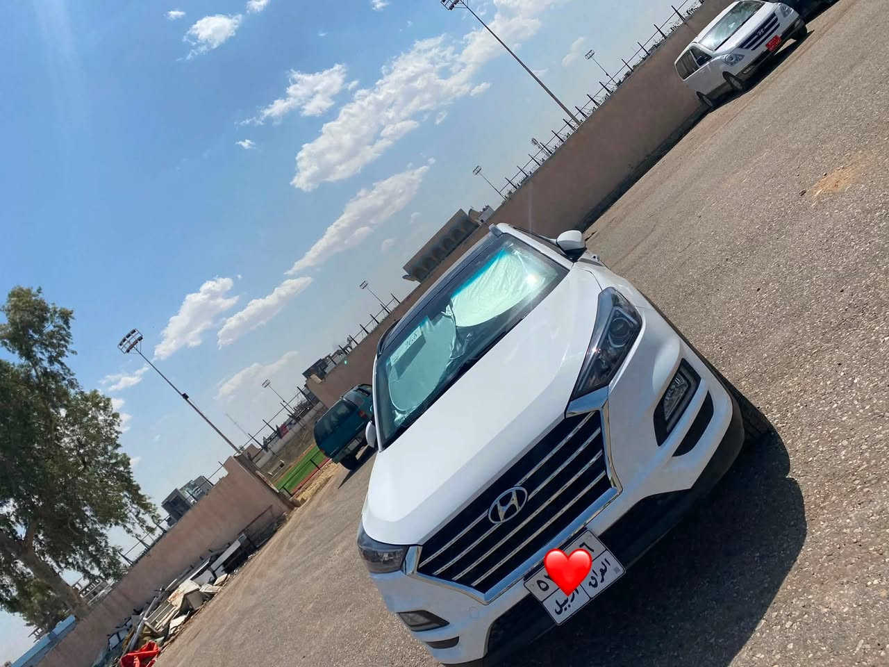 تكسون2019 فول موصفات🔥
🛑السعر 218 وبيه مجال
🛑كوري اصلي شركة القاصد 
🛑رقم اربيل 
🛑بصمة تشغيل ابواب وصندوك بصمة 
🛑بانورما.
🛑شاشة كبيرة.
🛑عداد المشي100km حقيقي🔥
🛑كاميره خلفية دوارة.
🛑حساسات امامية خلفية
🛑كشن  جلد بقلاوة عسلي داخل عسلي واسود.
🛑تحكمات ستيرن 4 جهات فول.
🛑ثلاث وضعيات قيادة (ايكو-سبورت-سمارت).
🛑مثبت سرعة ذكي ( التحذير عند مغادرة المسار ).
🛑واير ليس و GPS.
🛑ويل كب 19 مميز
🛑مري شفط
🛑المراية الجانبية كهرباء.
🛑اضواء ترحيب 
🛑كير اوتماتيك 
🛑مانع انزلاق نظام التركشن
🛑يدات نيكل.
🛑بك لايت ليد.
🛑تبريد قطعتين
🛑السيارة شرط  التحويل.
🛑اشاير بلمراية.
🛑السيارة جديدة وجاهزة بدون مصرف
🛑مكان السيارة الموصل 
🛑الشراي يتصل على الرقم ***********
