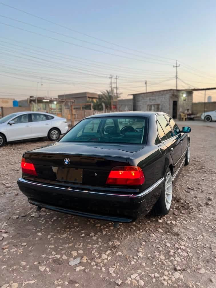 🧿اللهم صل على محمد وال محمد 🪬🪬
BMW .e38 .   740.      1996 .V8
بي ام كاسحه للبيع

مكينه جديده قبل ١٠ ايام شديتها والوصل مال شراء موجود 

داينمو هواء (المرغوب)
كير تبترونك
باب قصير
تعمير جديد بدون اي نقص
كهربائيات كله شغاله بدون چطل شغل بلادي⚡️
حداديه امامي وخلفي جديد
عربانه جديده
تخم دبلات جديد
تخم ويل باخره اصلي حجم ١٩ 
غرفه رصاصيه كهربائيه مال حاويه كامله جديده📦
كشنات١٦ حركه وخزن ميموري ومساج vib
برده خلفيه كهرباء ⚡️ 
جنطه شفط 
شاشه كبيره نضام كاربلي 📲
مري كهرباء ⚡️ 
سنتر لوك🔒
تبريد قطعتين ❄️
صبغ عام جماليه⬛️

رقم كربلاء باسمي
مكاني حله مركز
***********
السعر٩٠
