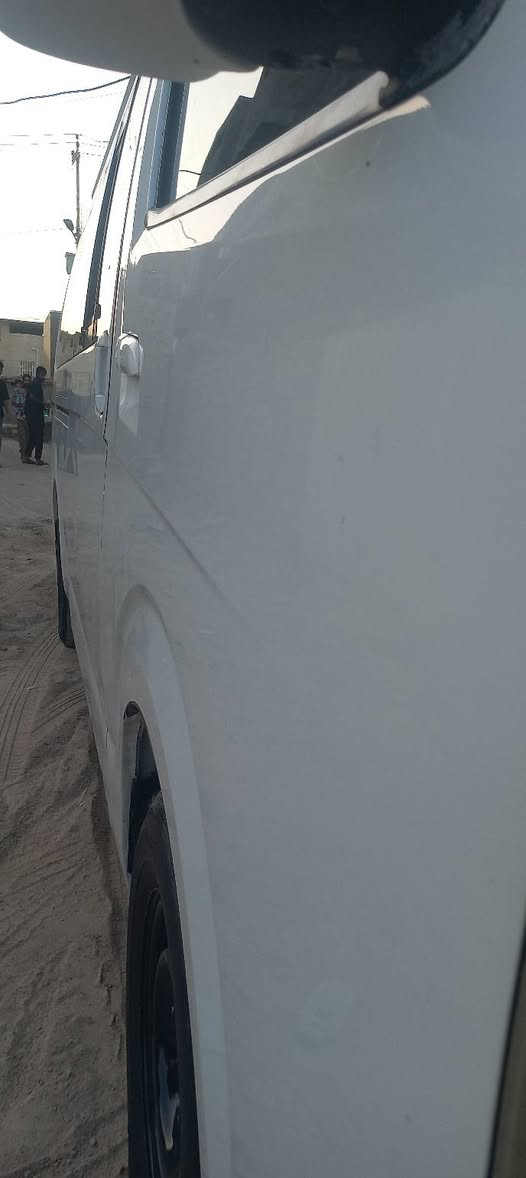 سلام عليكم جنبي موديل ٢٠١٨ سياره بسمنه السعر ١٥٥ وبيها مجال *********** مكان السياره بصره
