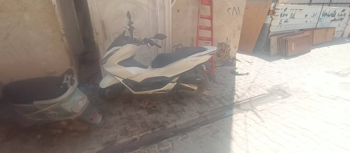 السلام عليكم بي سي اكس جيل رابع كوري اوراق موجوده بيهه صوت خفيف بل محرك ناس تكول زنجيل ناس تكول بستم السعر13العنوان بغدادالكريعات ***********
