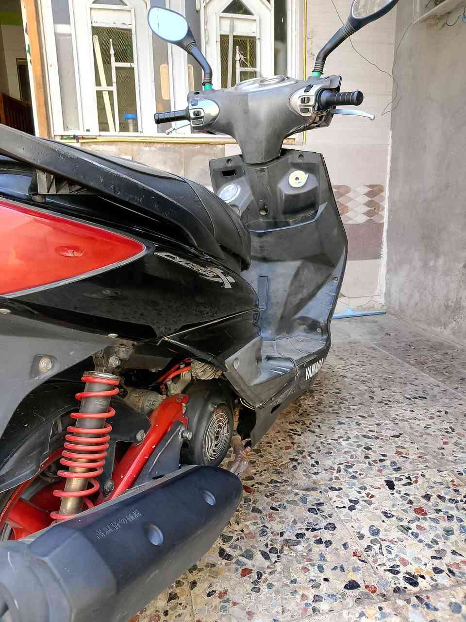 سكنس فحل نوزل الدراجه نظيفه كلش ومزوده بلادي ومكينه خرسه وطستها حلوه سعرها 750 للاستفسار اتصل ***********
