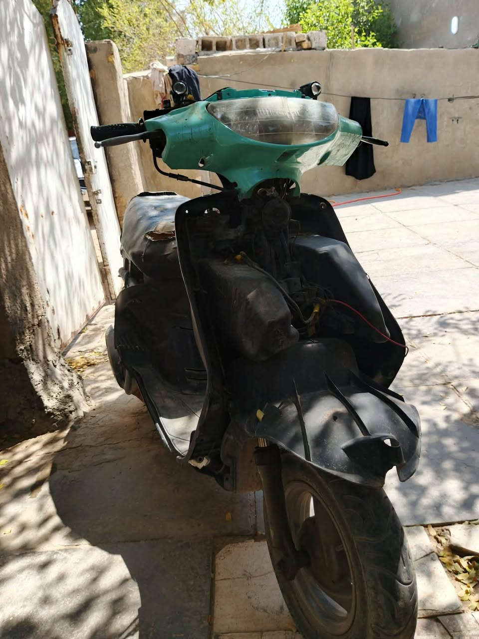 سلام عليكم فراشه للبيع السعر خاص الاستفسار ***********
