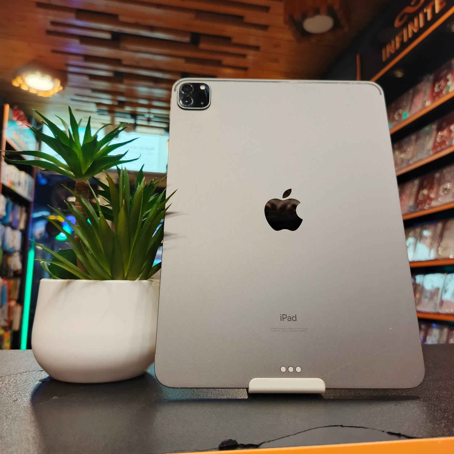#متاح هاتف مستخدم 👇

# ipad 11 pro (( الجيل الثاني ))

الذاكرة  128 GB
الهاتف نظافة فوووول 
وتر برووووف ضد المي غير داخل صيانة ❤
#السعر 550 الف فقط 

#العنوان _الانبار _قضاء هيت _ شارع حامي حميد _مجاور مجمع الملكة أو مقابل مكتبة الأقلام _ مركز الباشا 💥
#لتواصل معنا : 
واتساب / ***********
الانستا / albasha-mople
