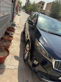 سورنتو 19وارد امريكي فول مواصفات فئه sxl 07713493022