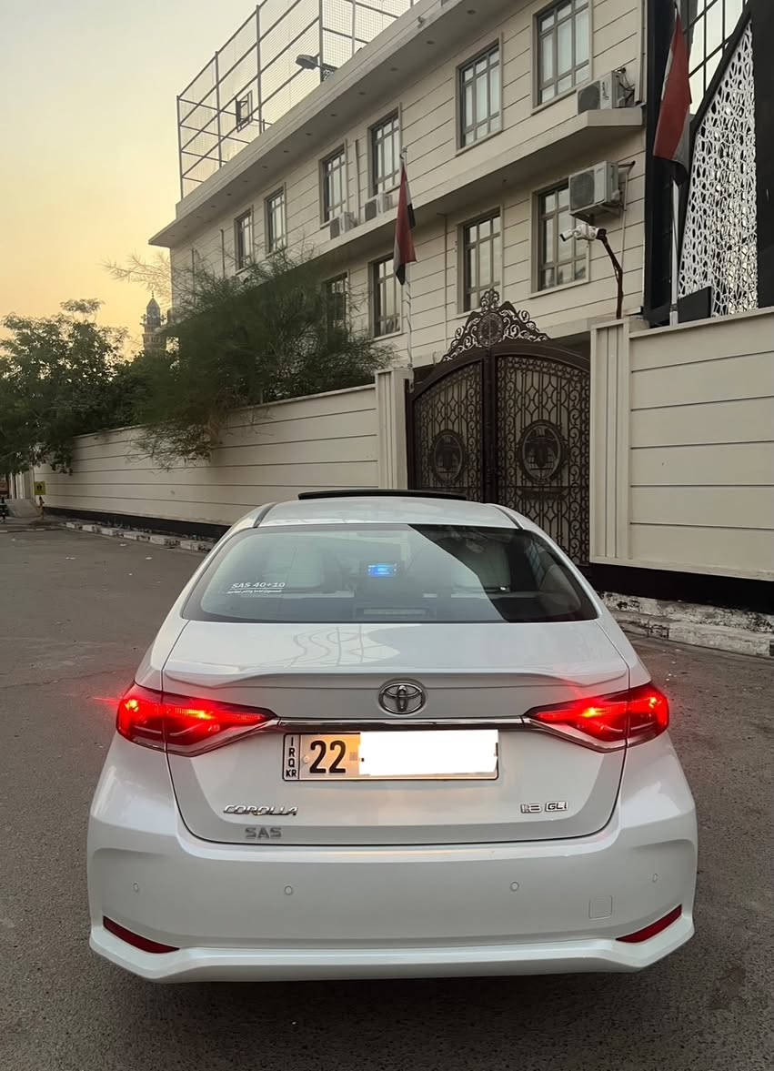 السلام عليكم تويوتا كورلا ساز 2024 كفاله بدون صبغ ماشيه 21 وضع الزيرو
فول مواصفات//// فتحة سقف /بصمة /شاحن لاسلكي /شاشة كبيره مع كاميرا دواره تحكم ستيرن/ كروز سرعة /مانع انزلاق/ تحديد مسار/ وضعيات قيادة مود درايف/ ويل كب بلاد/ داخل لونين /
 رقم اربيل دولي جديد بأسمي
سنوية وهزة جديدة
السعر 180 بيه مجال بسيط *********** بغداد زيونة بغداد, العراق
