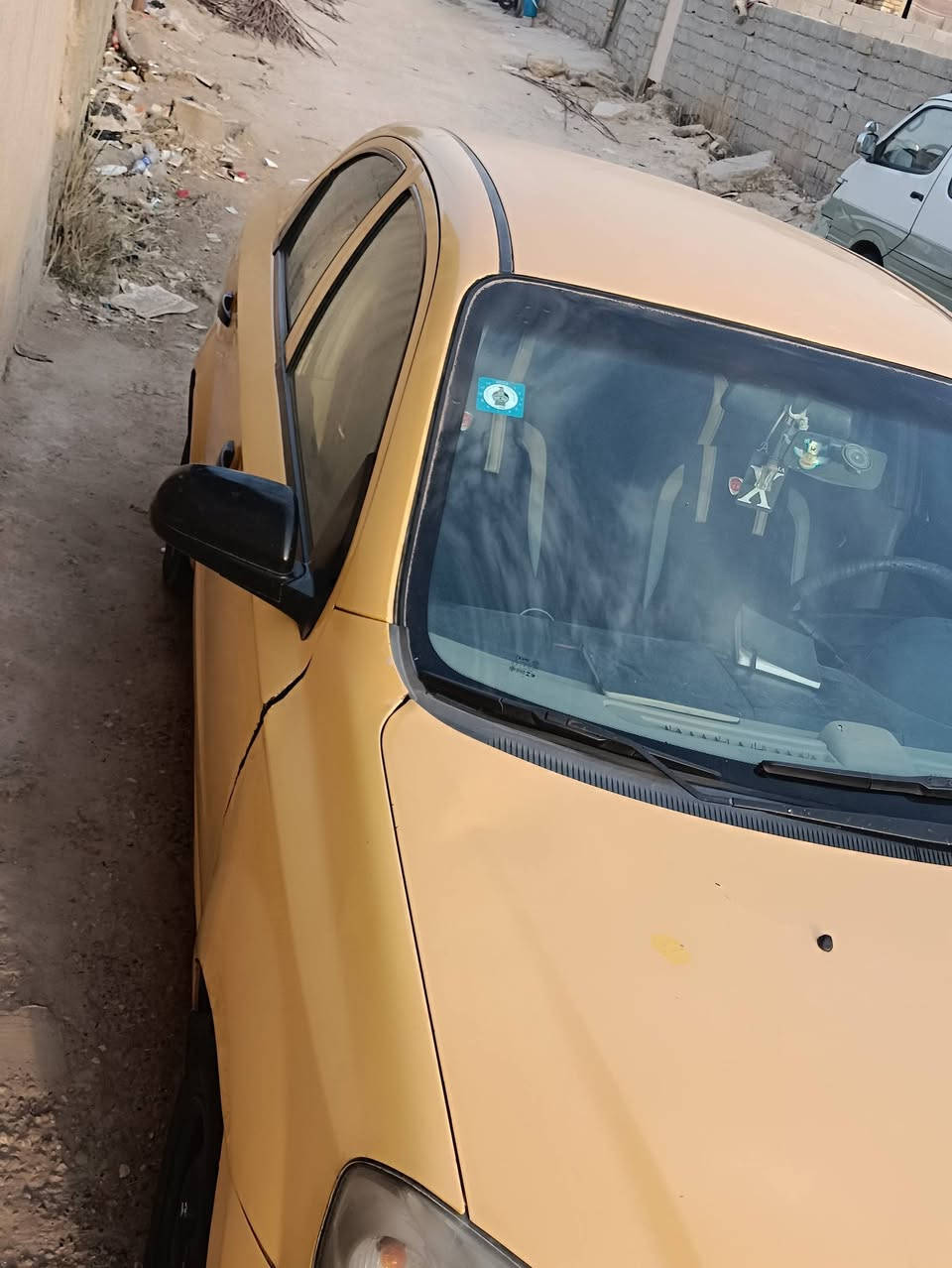 افيو للبيع ٢٠١١ خليجي الشركة العامة محرك مفتوح كير عادي
كير ومكينه جدد خير من الله ترايك وين ما تريد 
سياره كفاله عامه 
كهربائيات كلها شغالة
تبريد ثلج 
رقم بغداد الجديد 
تحويل ثاني يوم 
مكان السياره واسط / الكوت
سعر ٤٧ وبيها مجال حگ الجية 
***********
