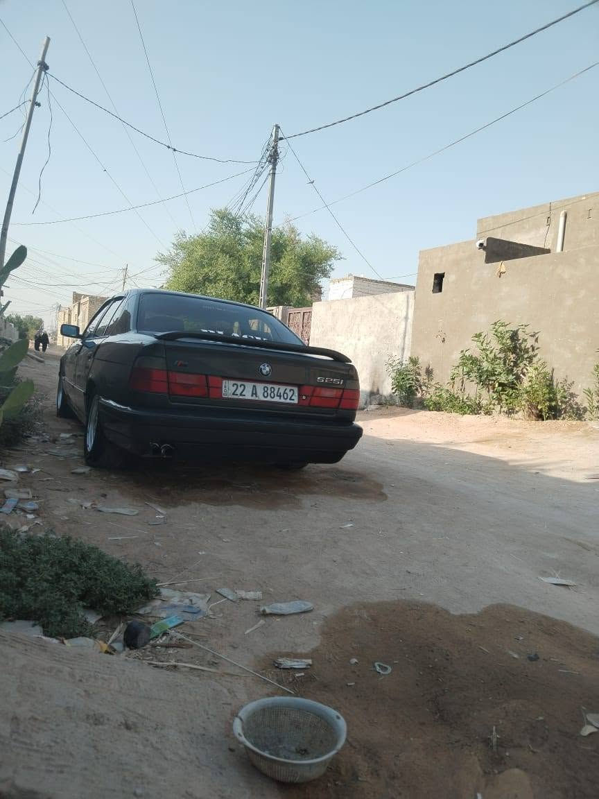 بي ام 525i • مديل 90 • نجف