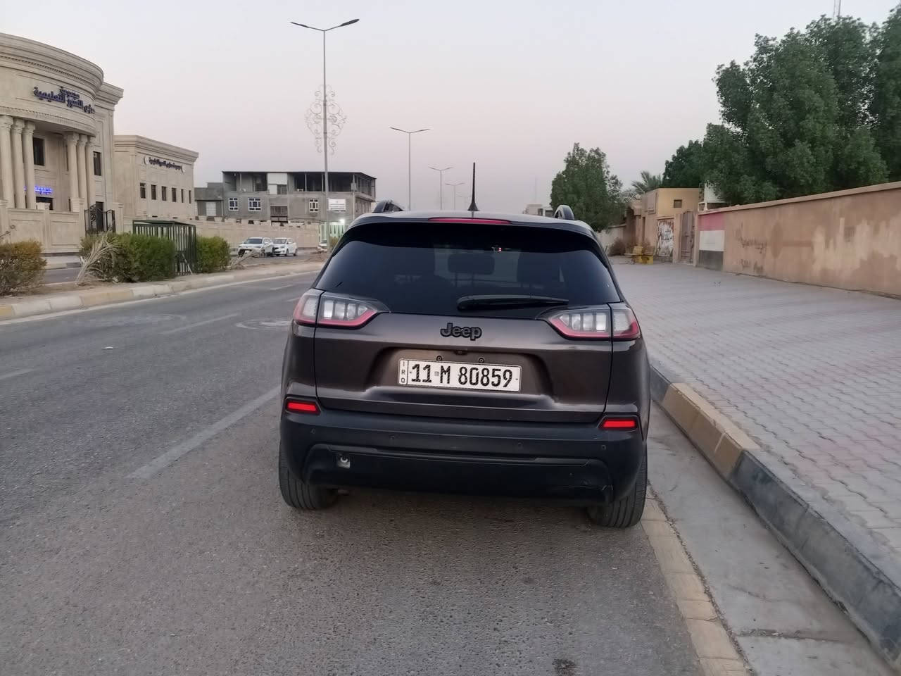 سلام عليكم جيب بزون 2020 مكينه 4سلندر فول عدا الفتحه السياره مكفوله من الصبغ حادثهه بس دعاميه ماشيه 64الف كيلو
مكفوله كير محرك تبريد مابيهه نقص برغي 
رقم بغداد دولي مكان السياره كربلاء سعرهه 122وبيهه مجال 
***********
سلام عليكم جيب بزون 2020 مكينه 4سلندر فول عدا الفتحه السياره مكفوله من الصبغ حادثهه بس دعاميه ماشيه 64الف كيلو
