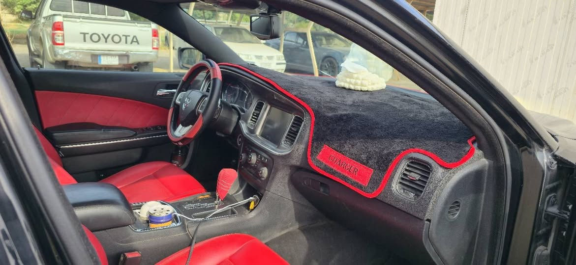 جارجر SXT • ٢٠١٤ • رقم بغداد