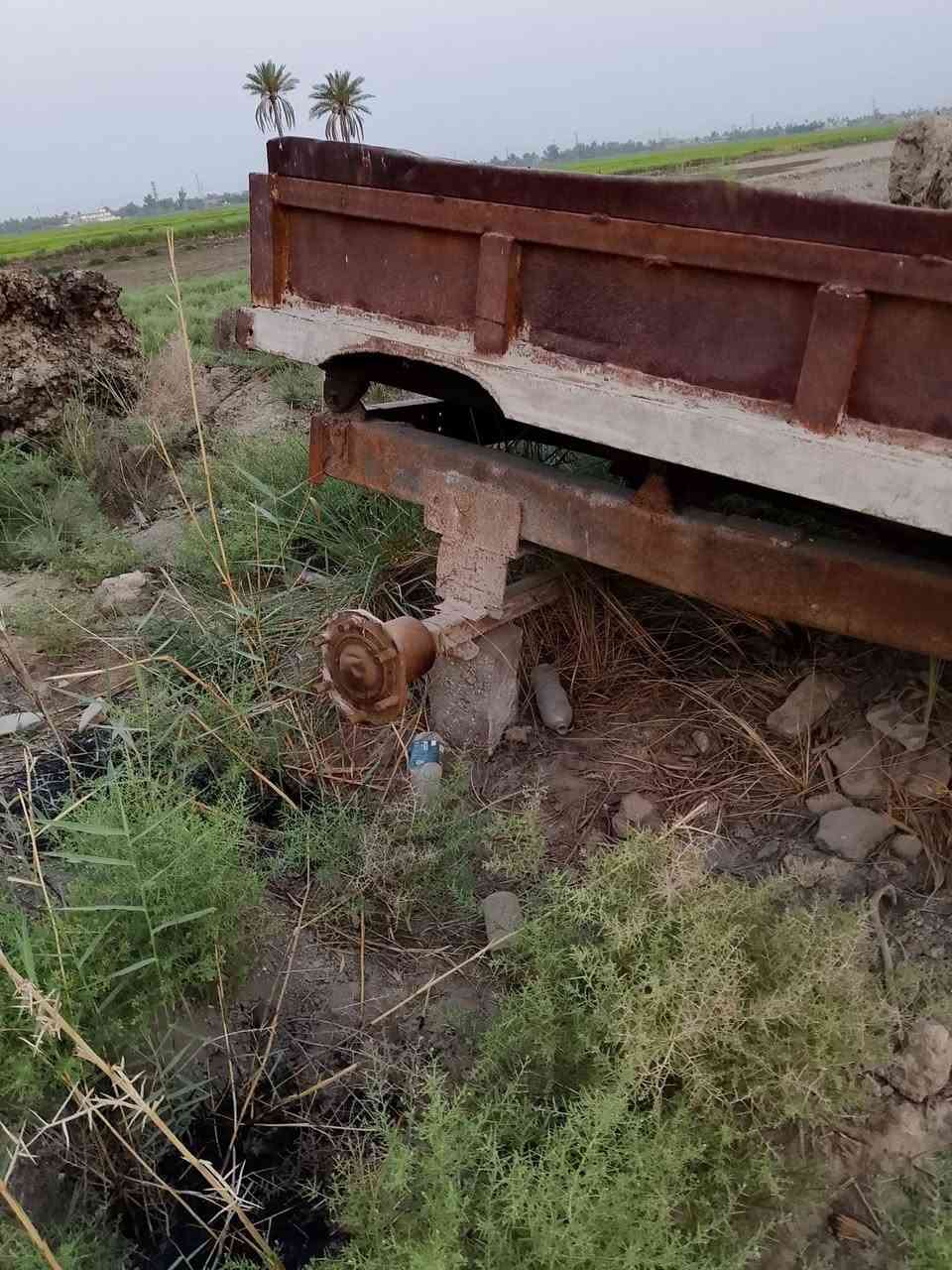 عربانه عدد اثنين للبيع مثل مموضحات في الصوره العنوان نجف مشخاب ***********
