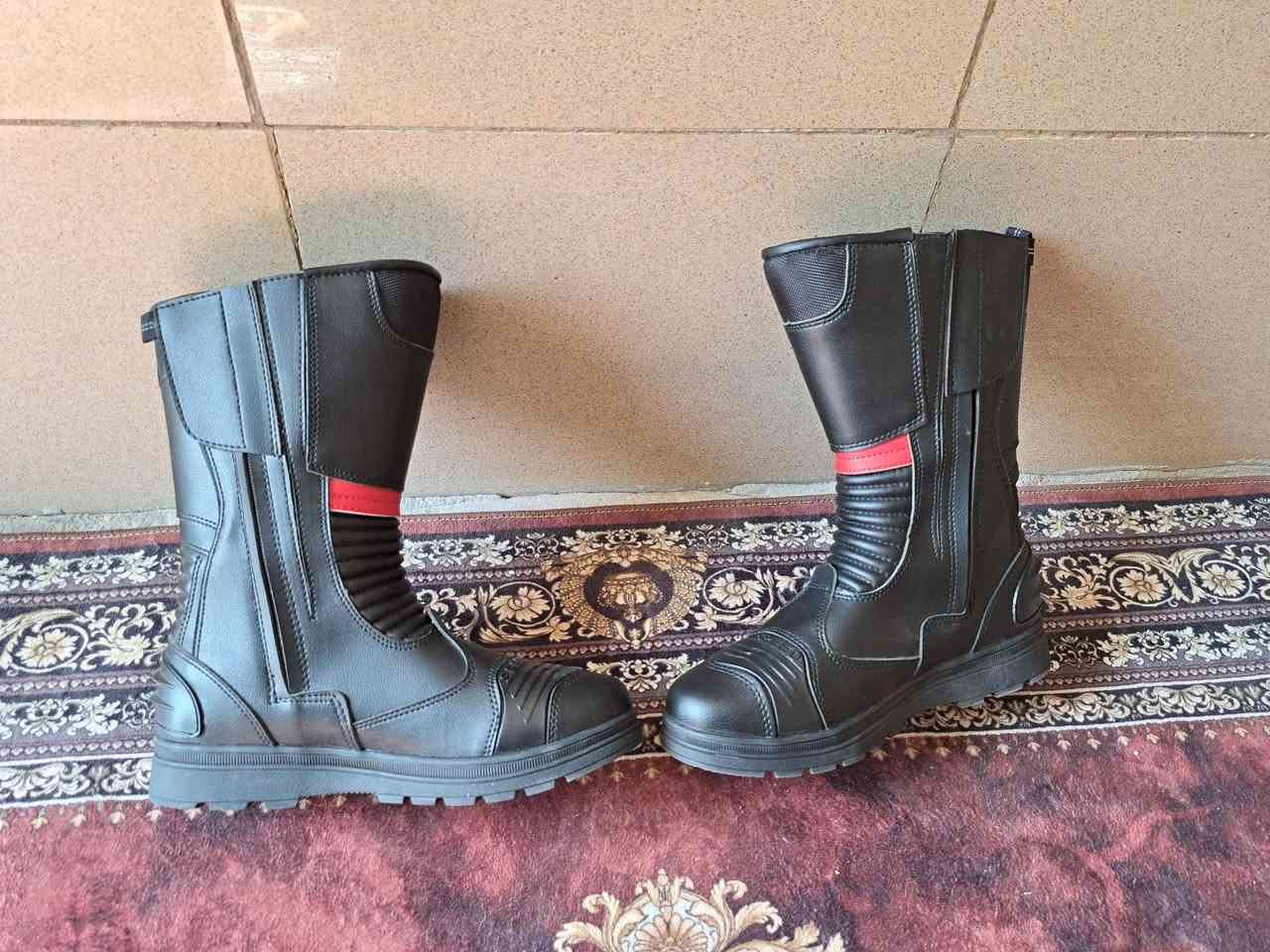 بوت جلد • قياس ٤١ • جديد