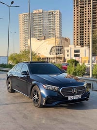 للبيع مارسدس E350 AMG 2024   فول مواصفات للاخير   بانوراما   كشنات عسل...