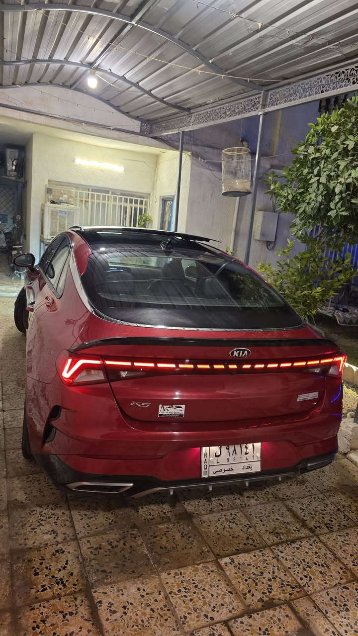 السلام عليكم
k5 خليجي شركه  الدوليه  موديل 2021 محرك 2000 دوش 
#السعر مناسب اتصل وتدلل 
مكفوله من الصبغ 
موصفات فول 
بنوراماا طكتين
حساس امامي + خلفي 
لد امامي + خلفي
بصمه 
كامره دواره
يدات نيكل بلاديه
تبريد لمس منفصل 
حساس فتح صندوق عند الاقتراب 
اريل نفكيشن 
لايت زنون بلادي + بروجتكر زنون 
ويل كب رياضي
سبير مانازل ماشيه 74 
وهواي موصفات بيهاا 
#رقم بغداد ب اسمي هزه وسنويه وارقام كله جديد #للتصال 
***********
