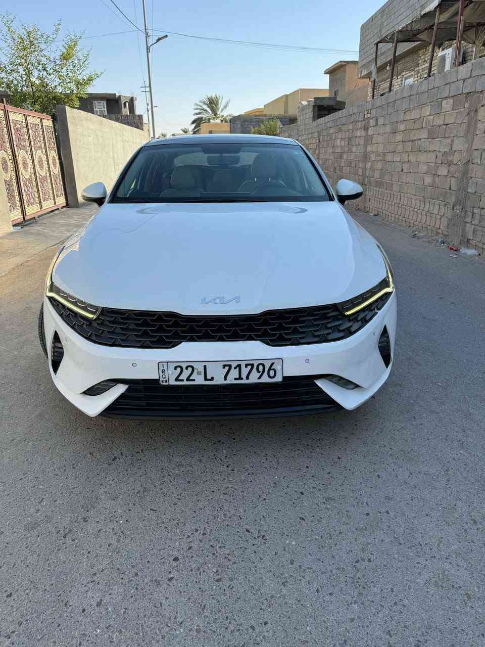 كيا k5 موديل ٢٣ خليجي محرك ٢٠٠٠ دوش بانوراما فول مواصفات ماشيه ٩٦ الف سونارها مرفق مع الصور السياره جديده وشرط الفحص تحويل مباشر السعر ١٧٨ وبيها مجال حك الجيه مكاني الفلوجه النساف للتواصل على الهاتف ***********
