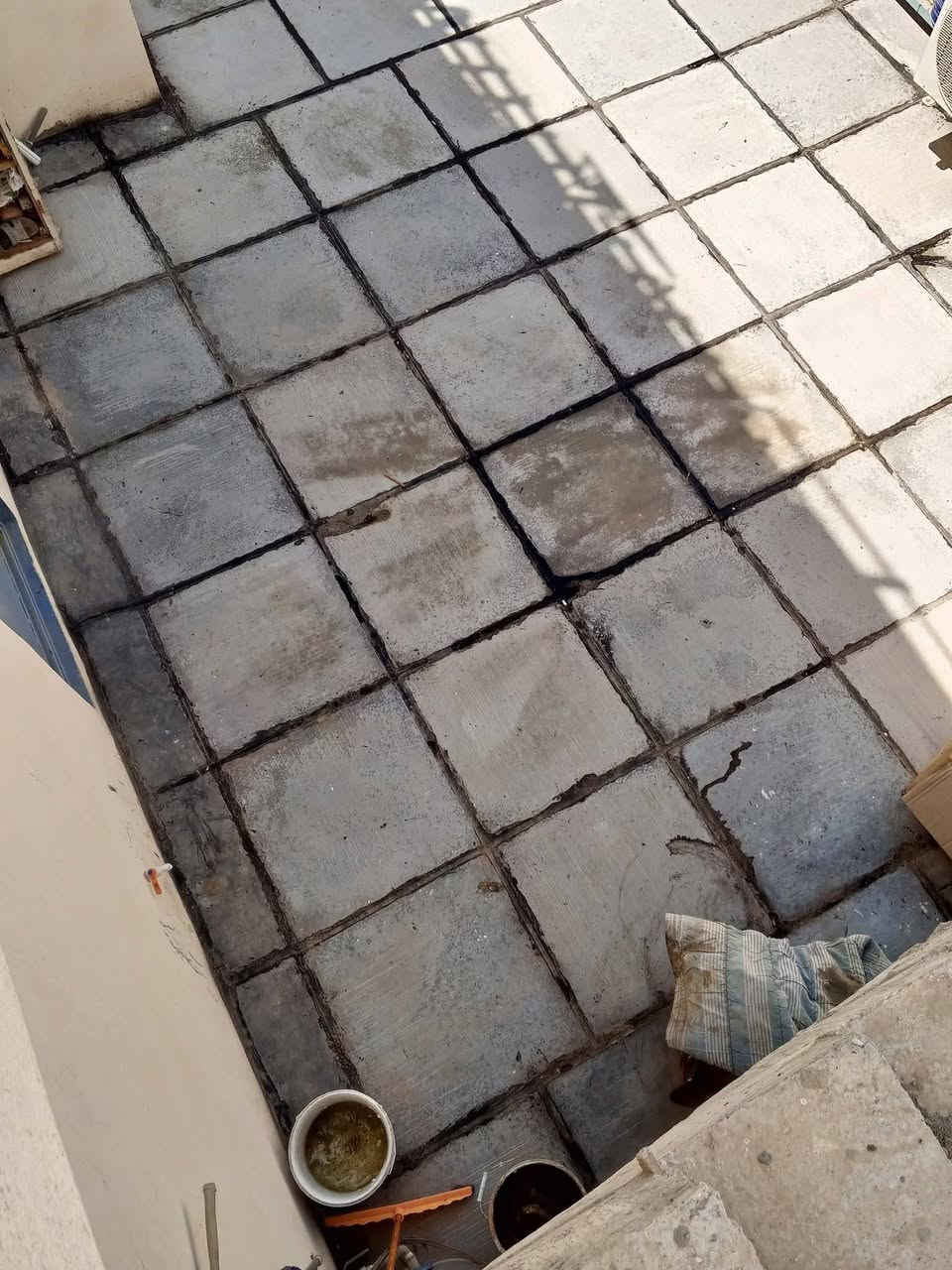 عمل ماستك السطوح وكرسته وعمل أو بس عمل للاستفسار اكثر الاتصال ***********

